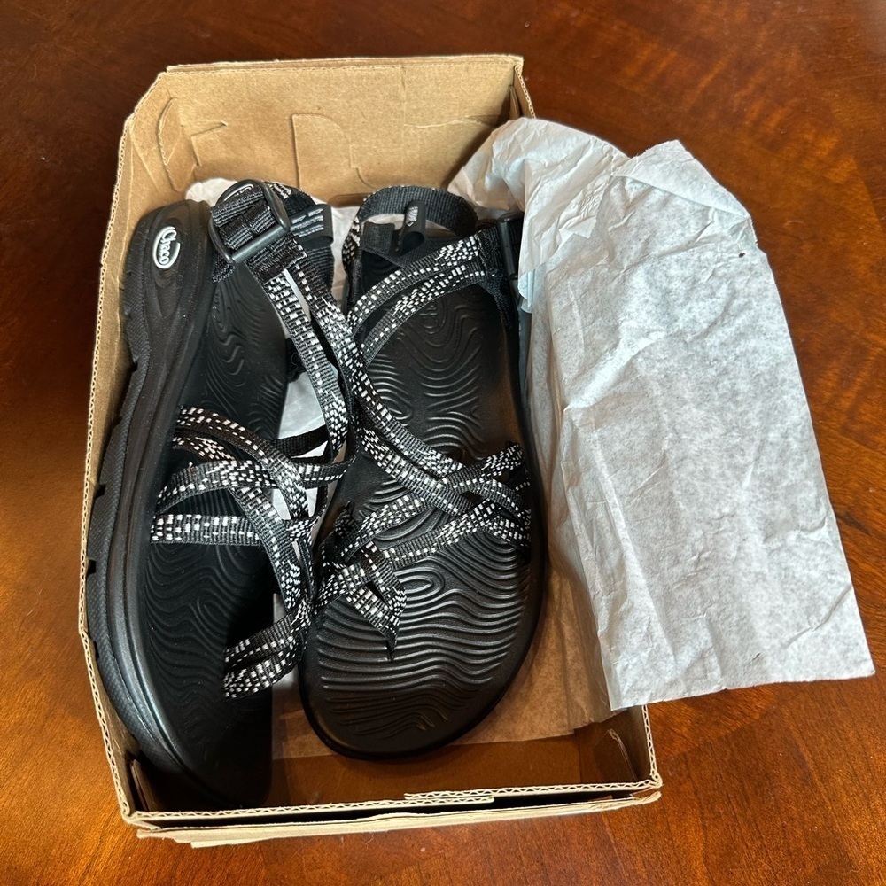 Chaco Black Strappy Sandals - Picture 4 of 4